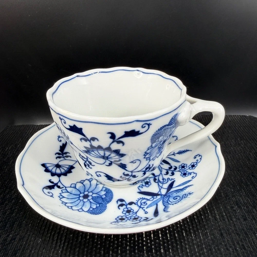 Blue Danube Tea Cup and Saucer Set‎ Blue Onion Floral Porcelain Scalloped Rim